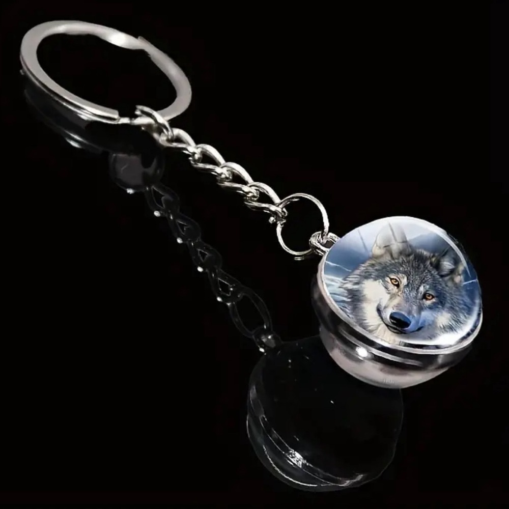 Wolf Head Keychain/Bag Charm With Blue Background Double Sided New in Packaging